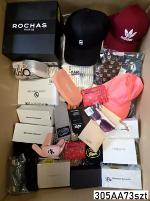 The picture shows a package with accessories in the category AA.