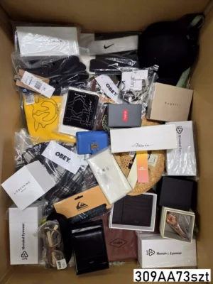 The picture shows a package with accessories in the category AA.