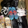 The photo shows a package with footwear in the category BSU.