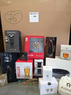 The photo shows a package with clothing in the category A.