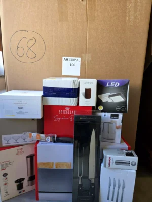 The photo shows a package with clothing in the category A.