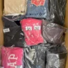 D1619 2 The photo shows a package with clothing in the category D.