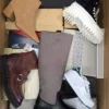 ASW191 1 The photo shows a package with footwear in the category AS.