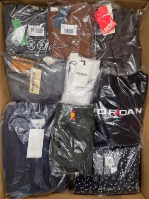 The photo shows a package with clothing in the category B.