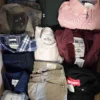 U2237 2 The photo shows a package with clothing in the category U.