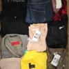 U2253 1 The photo shows a package with clothing in the category U.