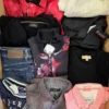 U2305 1 The photo shows a package with clothing in the category U.