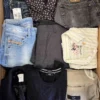 U2308 2 The photo shows a package with clothing in the category U.