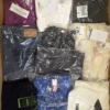 OT275 1 The photo shows a package with clothing in the category T.