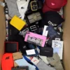 AB285 2 The picture shows a package with accessories in the category AB.