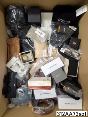 The picture shows a package with accessories in the category AA.