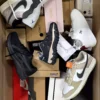 BS3640 1 The photo shows a package with footwear in the category BS.
