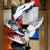 BS3676 1 The photo shows a package with footwear in the category BS.