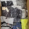 AM544 2 The photo shows a package with clothing in the category AM.