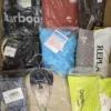 AM547 2 The photo shows a package with clothing in the category AM.